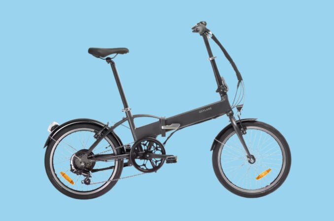 BTWIN 500e folding e-bike in blue background