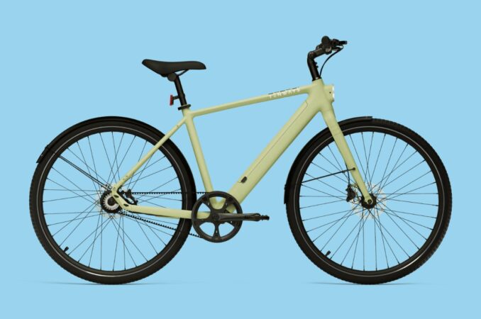 tenwways cgo600 pro in blue background